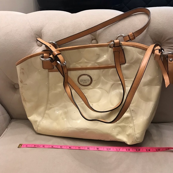 Coach Handbags - Coach bag